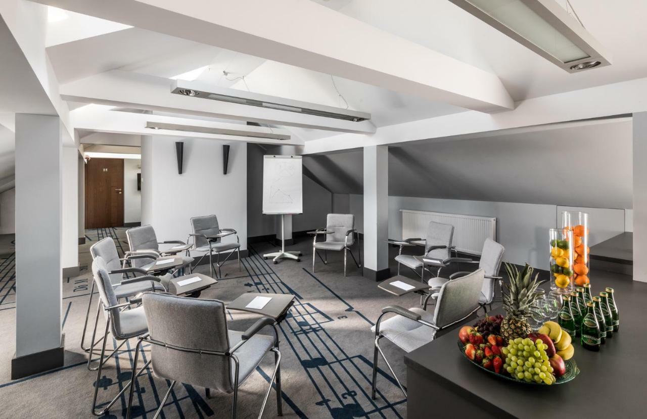 Hotel Beethoven Gdansk Luaran gambar